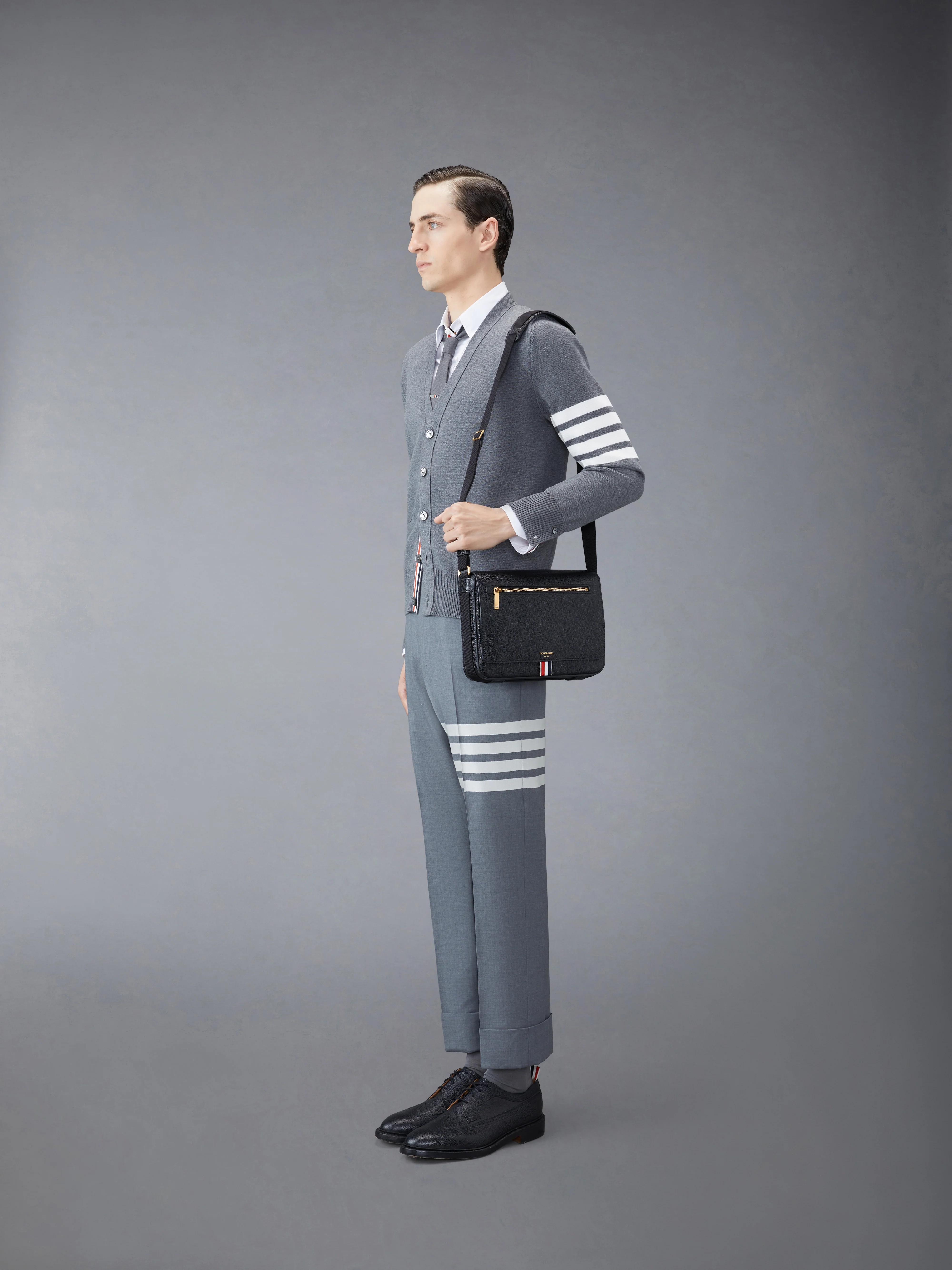 PEBBLE GRAIN REPORTER BAG - Image 4