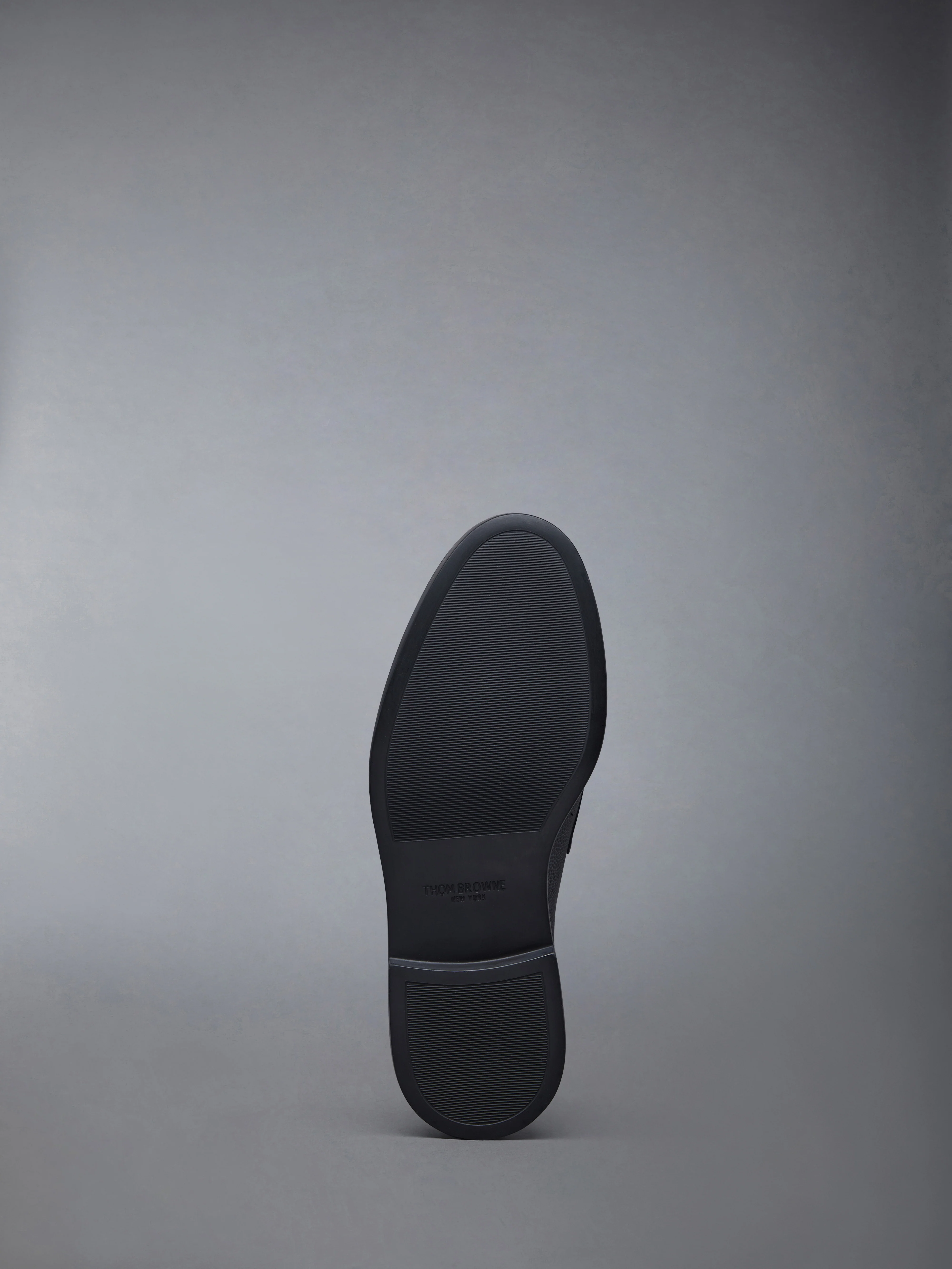 PEBBLE GRAIN RUBBER SOLE PENNY LOAFER - Image 6